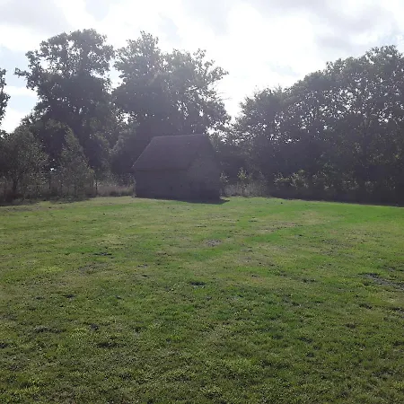 De Landemeure, 10 Couchages, Acces Pmr