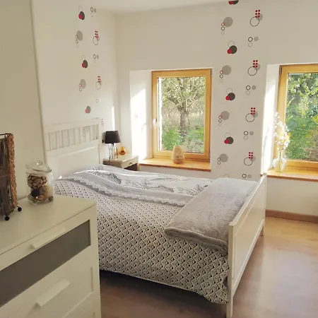 De Landemeure, 10 Couchages, Accès Pmr