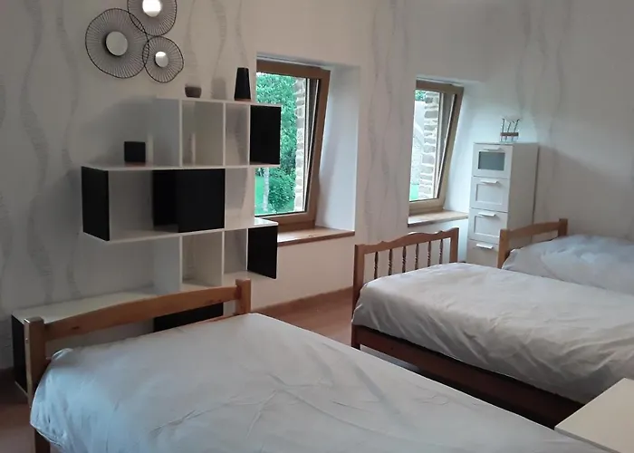 De Landemeure, 10 Couchages, Accès Pmr