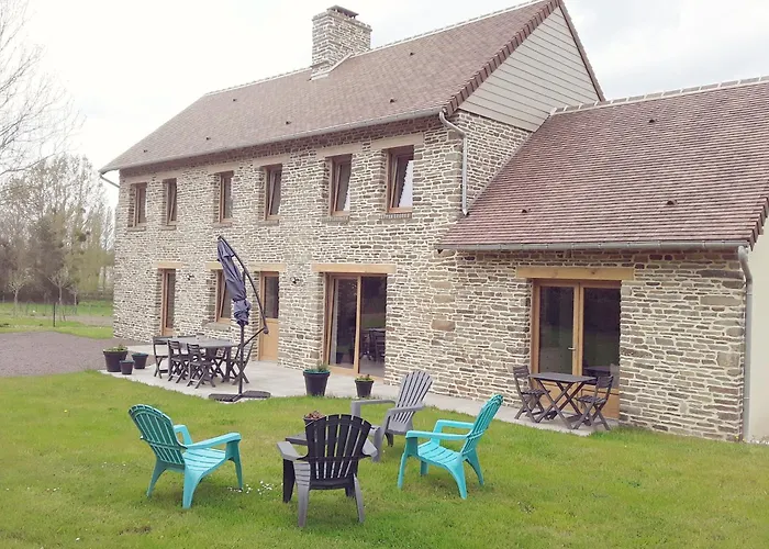 De Landemeure, 10 Couchages, Acces Pmr Feriehus Saint-Germain-du-Crioult